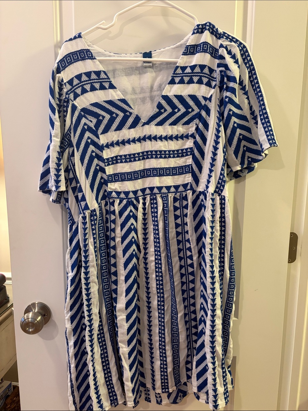 Old Navy Blue and White Geometric V-Neck Midi Dress
